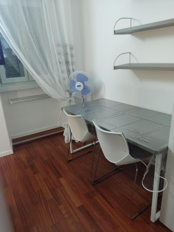 Jennifer House. Trento Exterior foto